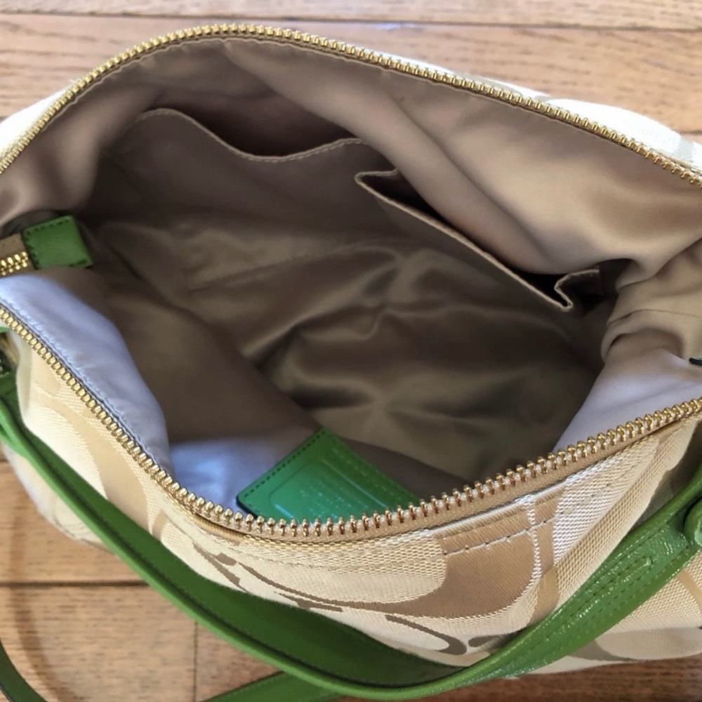 Coach Beige Women's Bag - Picture 5 of 9